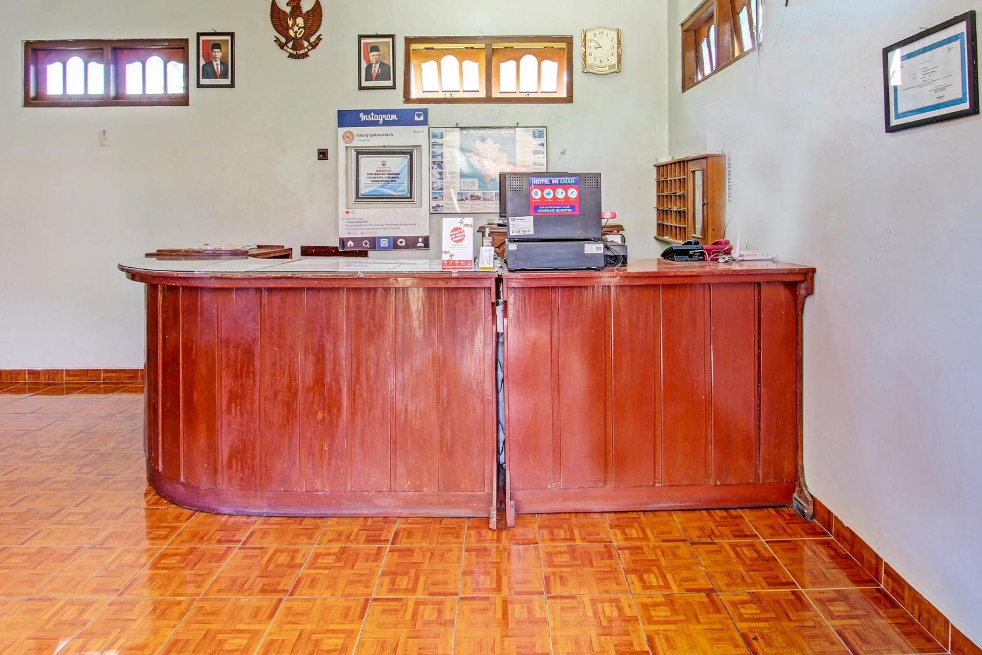 Hotel Capital O 91644 Loka Hause à Salatiga Extérieur photo
